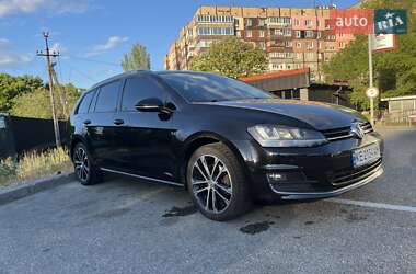 Універсал Volkswagen Golf 2016 в Дніпрі