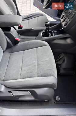 Хэтчбек Volkswagen Golf 2006 в 