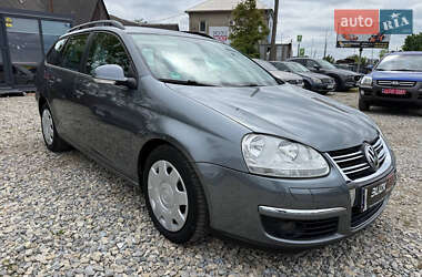 Універсал Volkswagen Golf 2009 в 