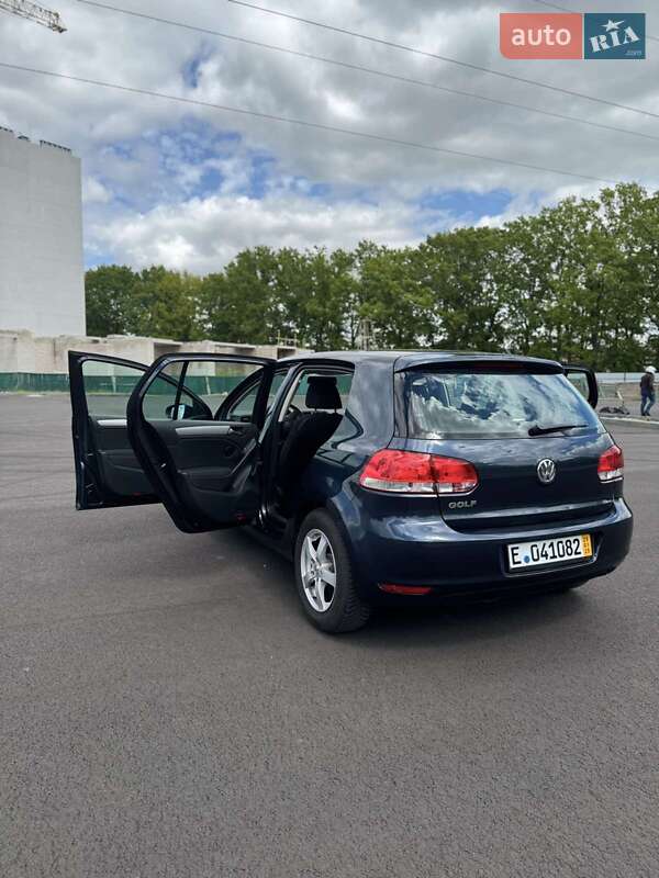 Хетчбек Volkswagen Golf 2009 в Чернігові