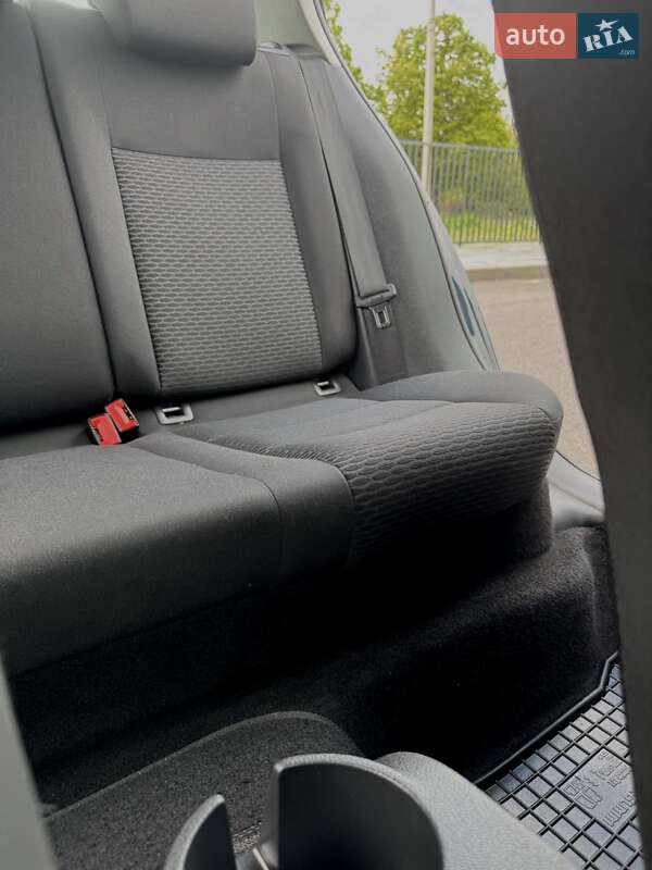 Хетчбек Volkswagen Golf 2009 в Чернігові