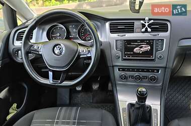 Универсал Volkswagen Golf 2015 в 