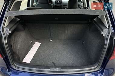 Хэтчбек Volkswagen Golf 2008 в 