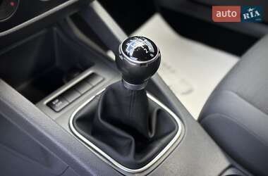 Хэтчбек Volkswagen Golf 2008 в 