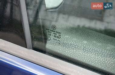Хэтчбек Volkswagen Golf 2008 в 