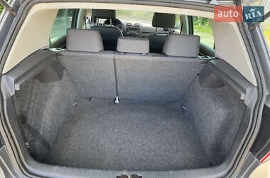 Хэтчбек Volkswagen Golf 2006 в 