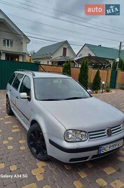 Універсал Volkswagen Golf 2000 в Вінниці