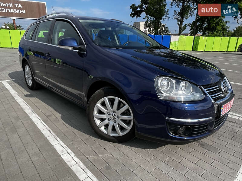 Универсал Volkswagen Golf 2009 в 