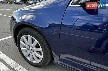 Универсал Volkswagen Golf 2009 в 
