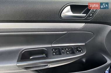 Универсал Volkswagen Golf 2009 в 