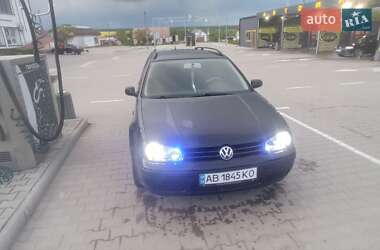 Універсал Volkswagen Golf 2000 в Тростянці