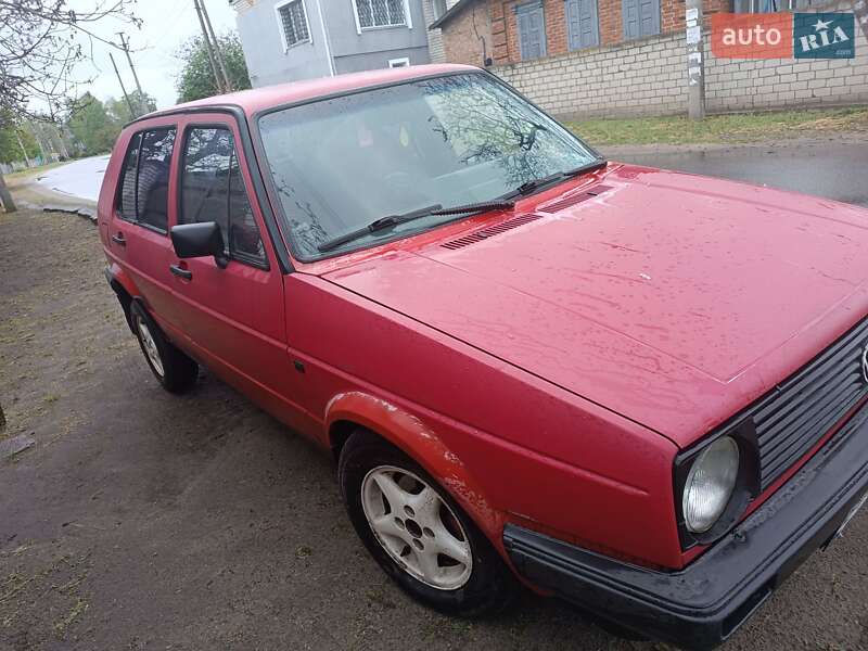 Хетчбек Volkswagen Golf 1987 в Кременчуці