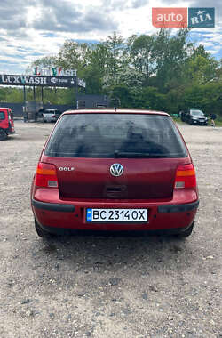 Хэтчбек Volkswagen Golf 1998 в 