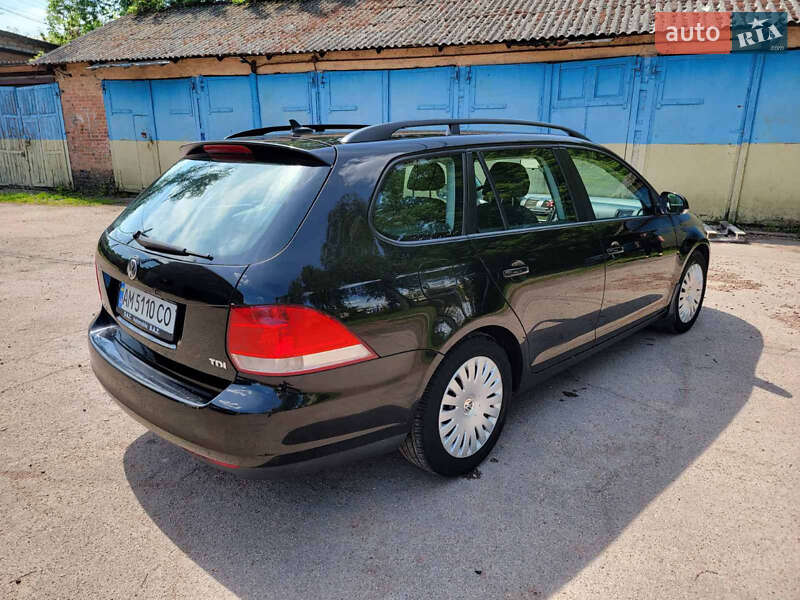 Універсал Volkswagen Golf 2008 в Хорошеві