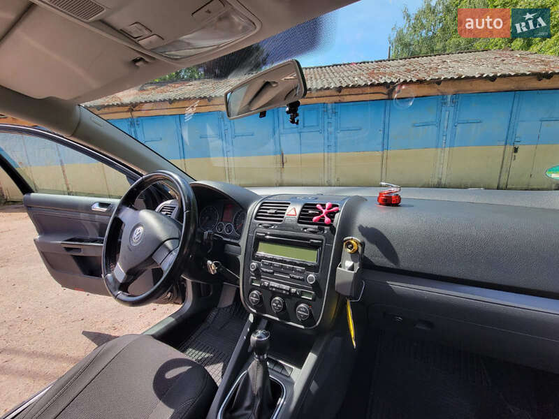 Універсал Volkswagen Golf 2008 в Хорошеві