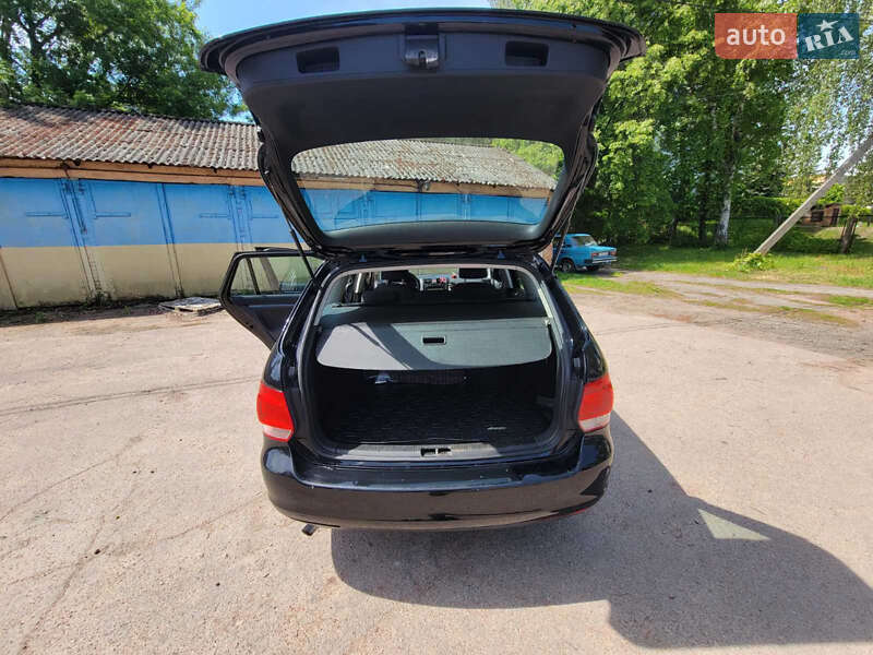 Універсал Volkswagen Golf 2008 в Хорошеві
