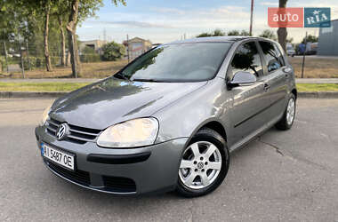 Хетчбек Volkswagen Golf 2006 в 
