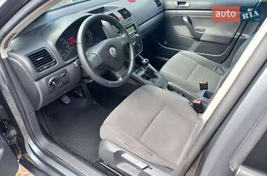 Универсал Volkswagen Golf 2009 в 