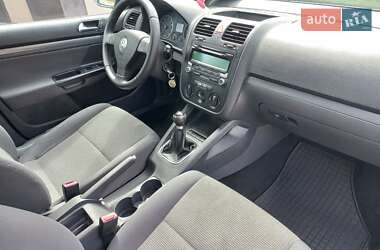 Универсал Volkswagen Golf 2009 в 