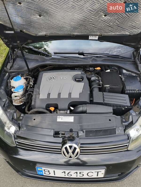 Універсал Volkswagen Golf 2010 в Полтаві