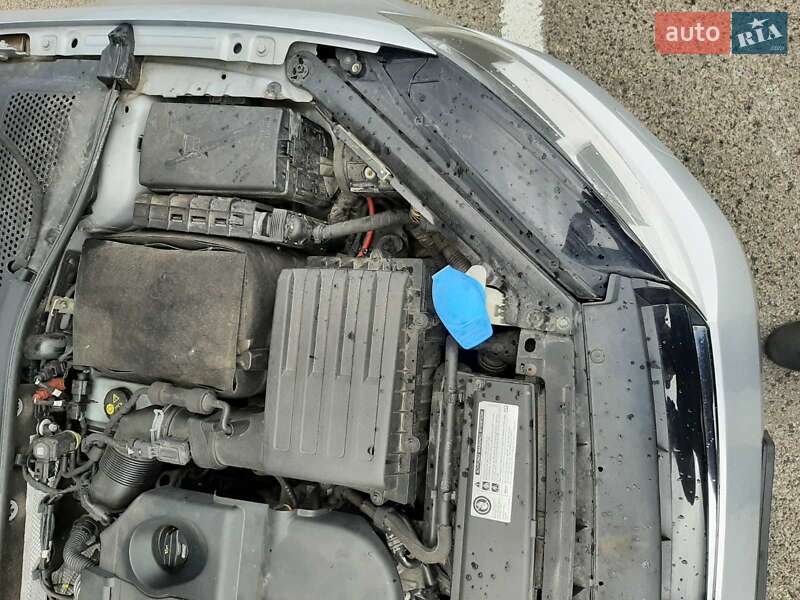 Універсал Volkswagen Golf 2016 в Києві