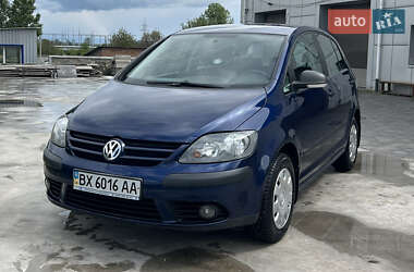 Хетчбек Volkswagen Golf 2007 в Хмельницькому
