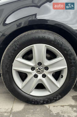 Хэтчбек Volkswagen Golf 2008 в 