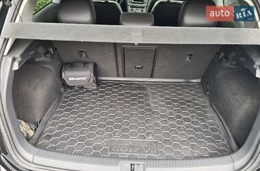 Хетчбек Volkswagen Golf 2015 в 