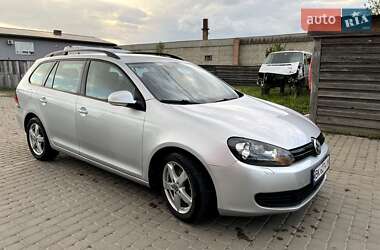 Универсал Volkswagen Golf 2011 в 