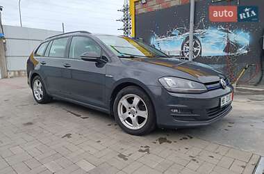 Универсал Volkswagen Golf 2015 в 