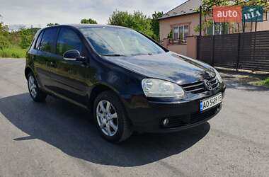 Хетчбек Volkswagen Golf 2007 в Мукачевому