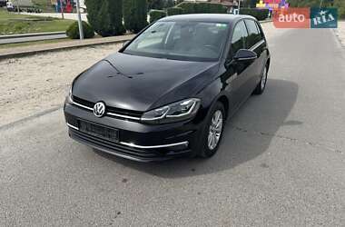 Хэтчбек Volkswagen Golf 2020 в Днепре