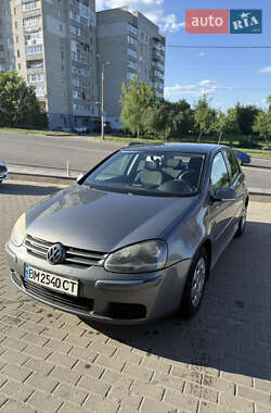Хэтчбек Volkswagen Golf 2007 в Сумах