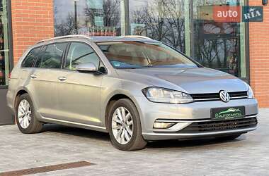 Універсал Volkswagen Golf 2019 в 