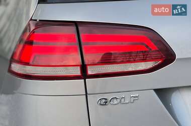 Універсал Volkswagen Golf 2019 в 