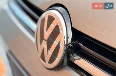 Універсал Volkswagen Golf 2019 в 