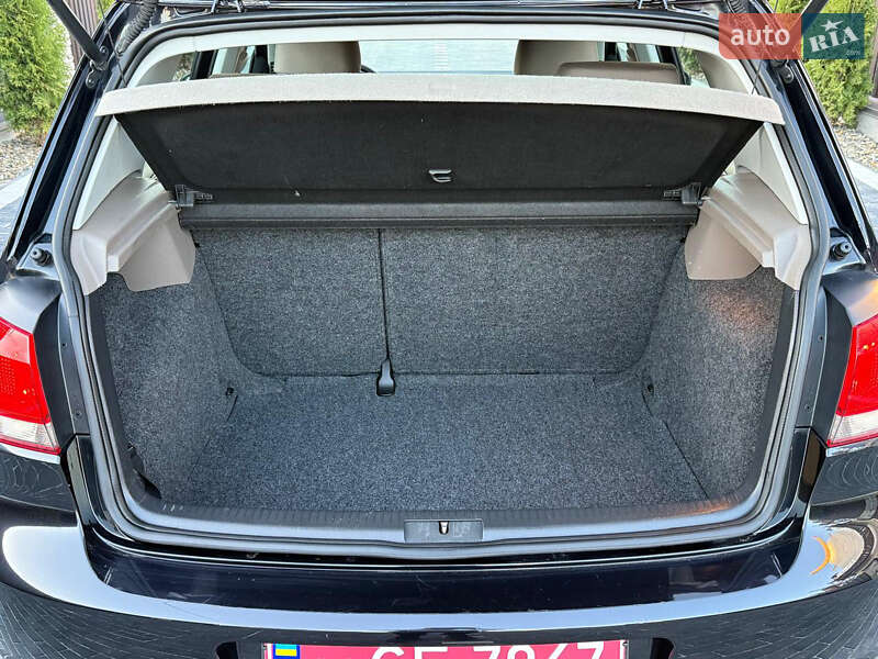 Хетчбек Volkswagen Golf 2010 в Вінниці