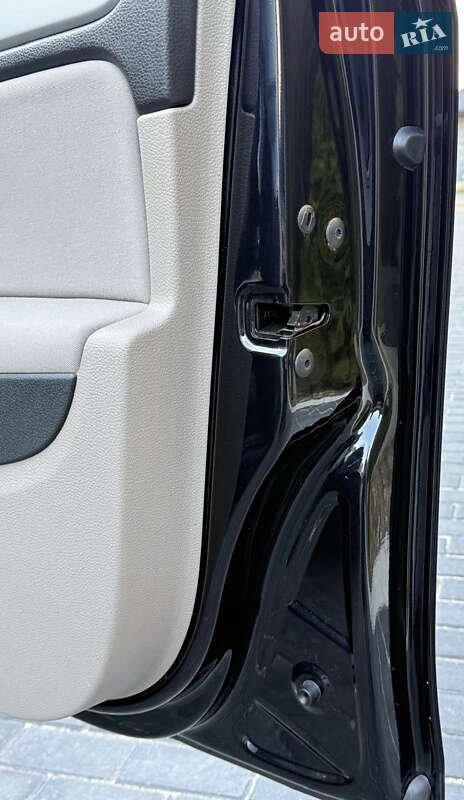 Хетчбек Volkswagen Golf 2010 в Вінниці