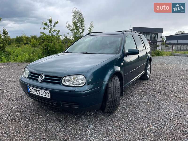 Volkswagen Golf 2004