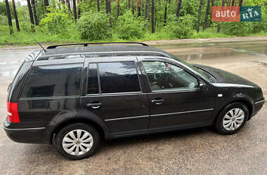Універсал Volkswagen Golf 2003 в 