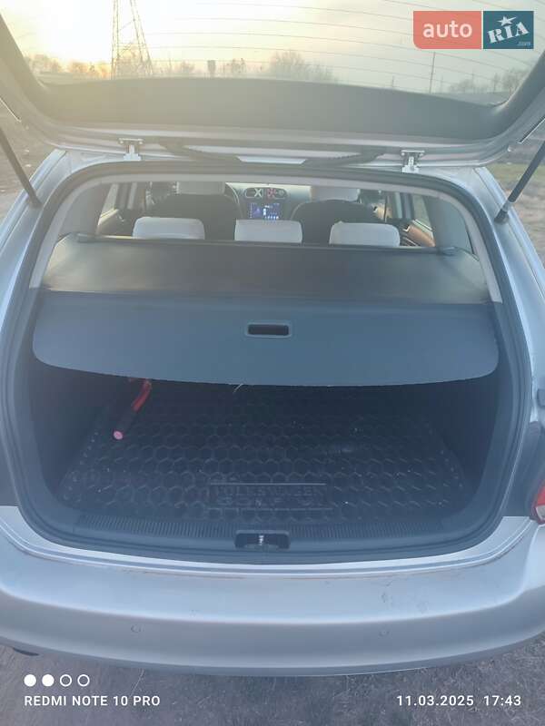 Універсал Volkswagen Golf 2010 в Новоархангельську