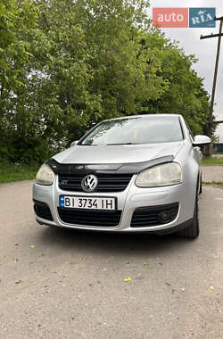 Хетчбек Volkswagen Golf 2006 в Лубнах