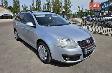 Универсал Volkswagen Golf 2008 в Шостке