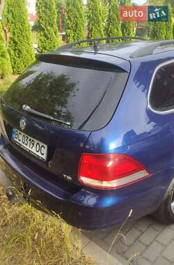 Универсал Volkswagen Golf 2010 в 