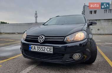 Универсал Volkswagen Golf 2014 в Киеве