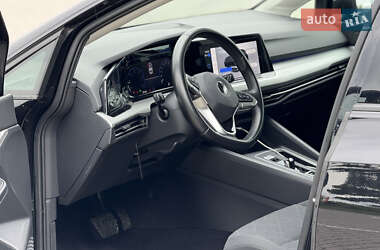 Хэтчбек Volkswagen Golf 2020 в 