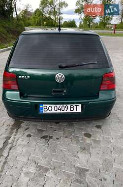Хетчбек Volkswagen Golf 1998 в 