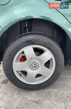 Хетчбек Volkswagen Golf 1998 в 