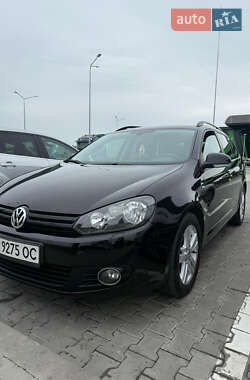 Універсал Volkswagen Golf 2013 в 