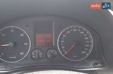 Хэтчбек Volkswagen Golf 2008 в 